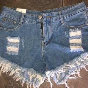 Vintage high rise destroyed shorts- NWT